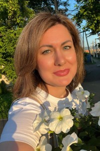 Елена Хисамеева